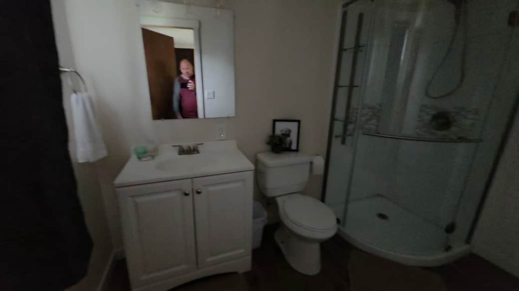 Bathroom that is part of master bedroom Bathroom that is part of master bedroom