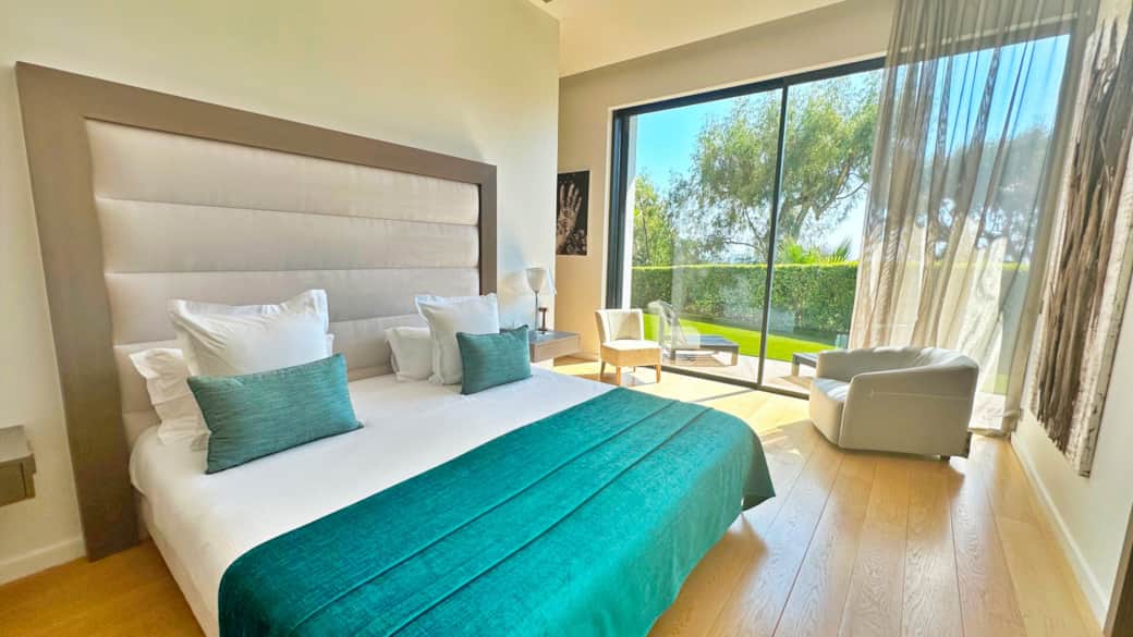 Cote dazur villa eli 5937549265e8980ad69346.36855961