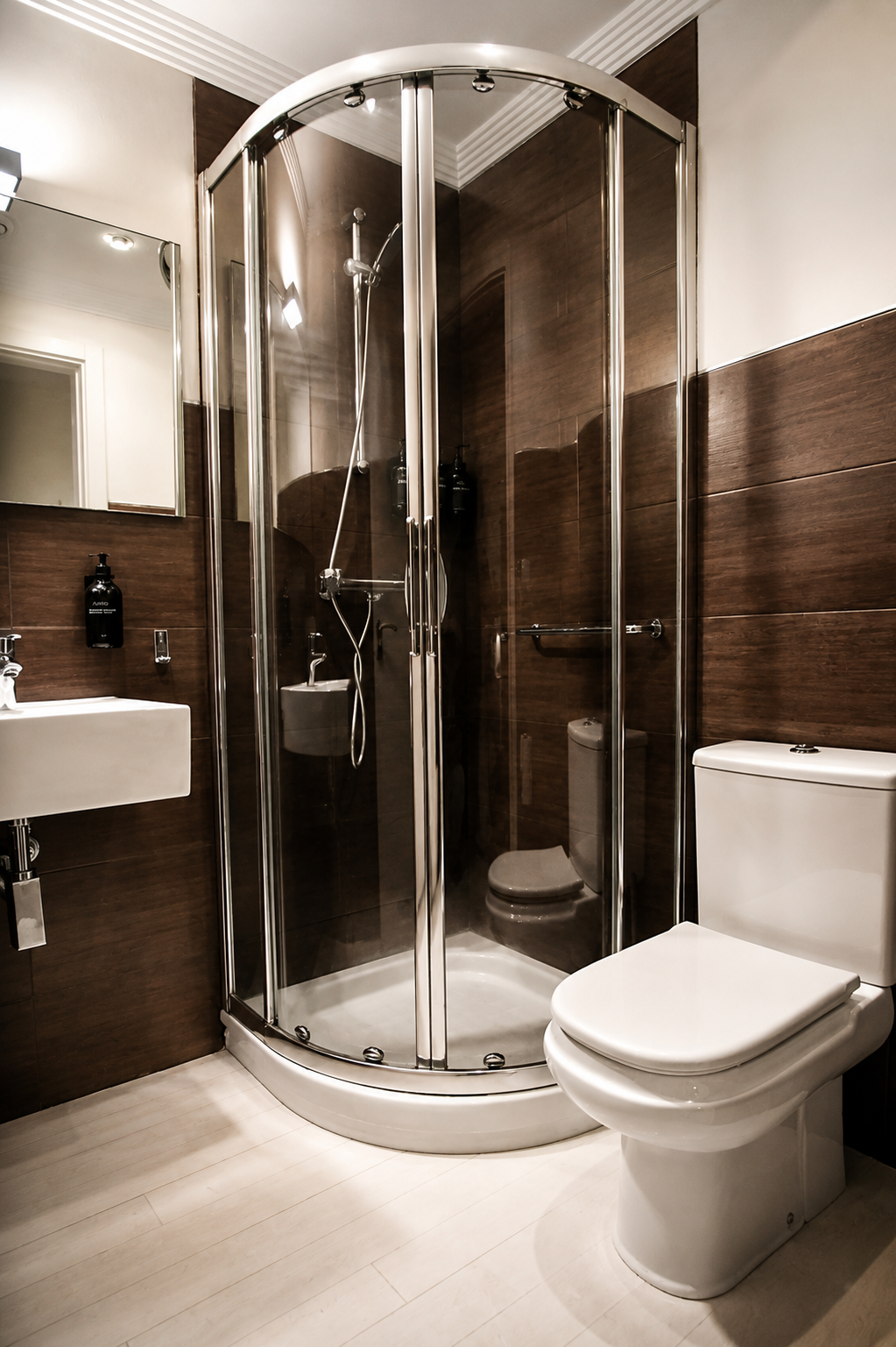Baño de cortesía con ducha