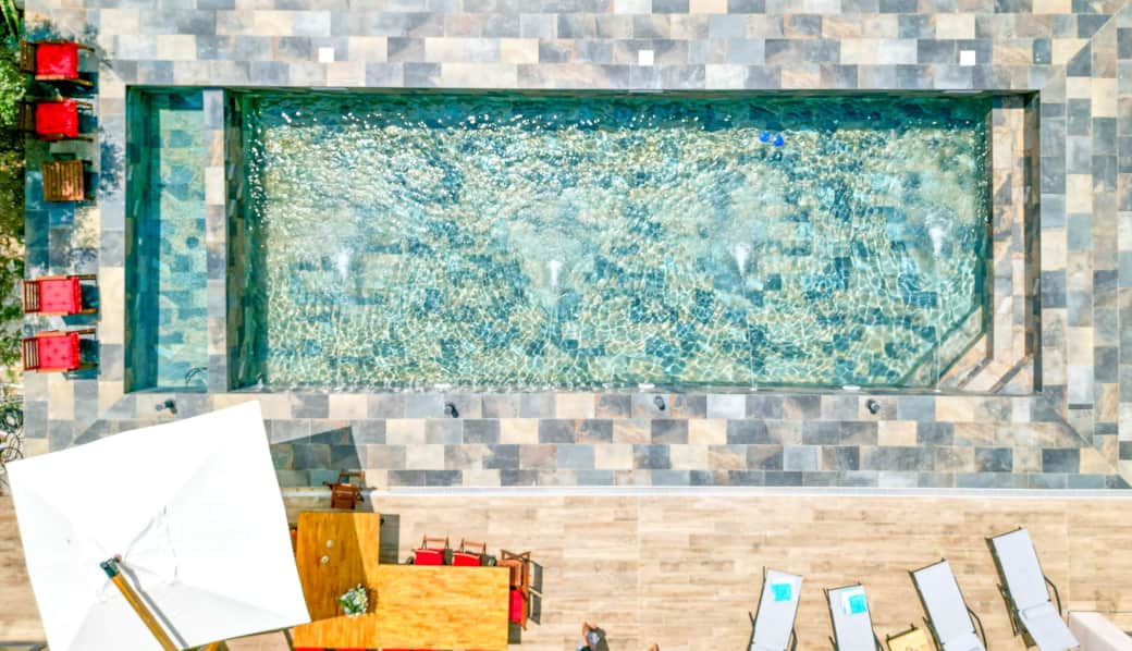 Espace piscine détente