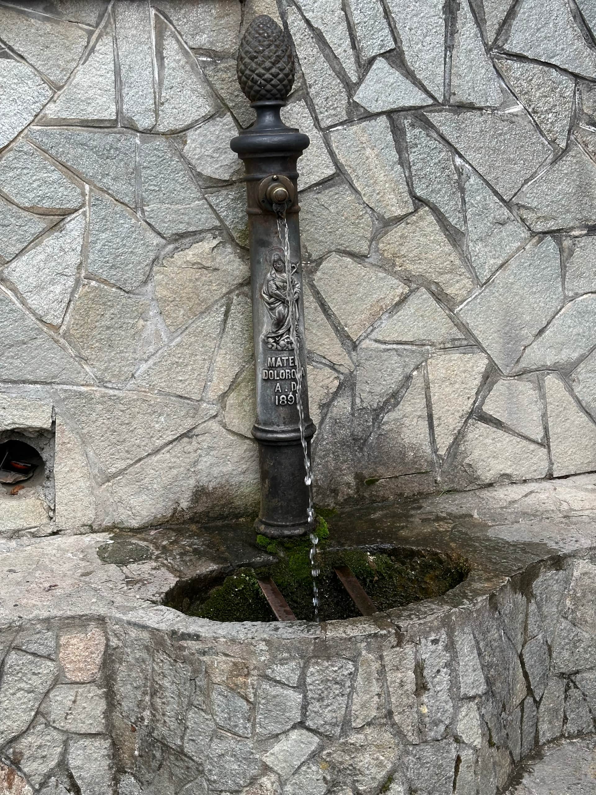 Fontana in paese