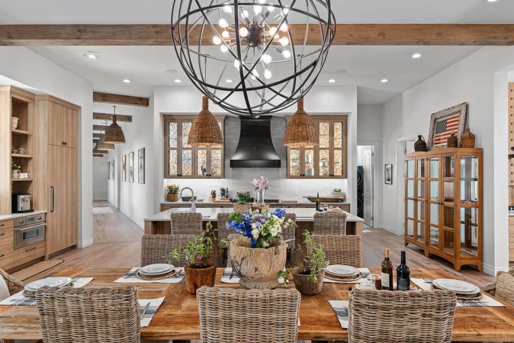 Luxury meets Hill Country charm in this beautifully curated space, ideal for shared meals and slow mornings