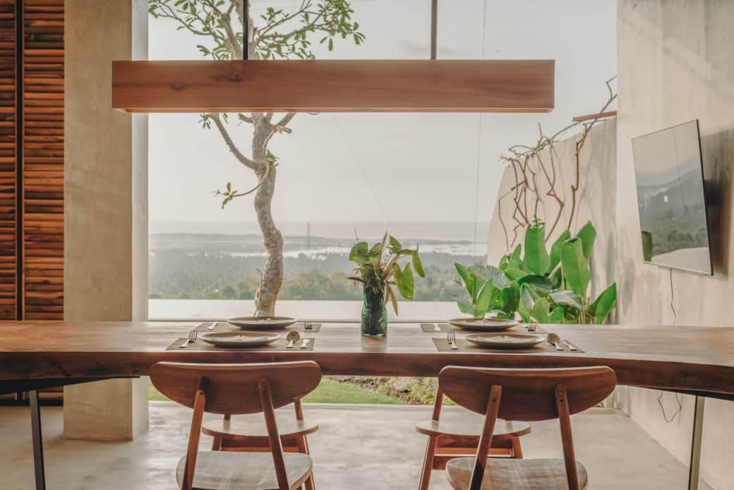 dining area and tv