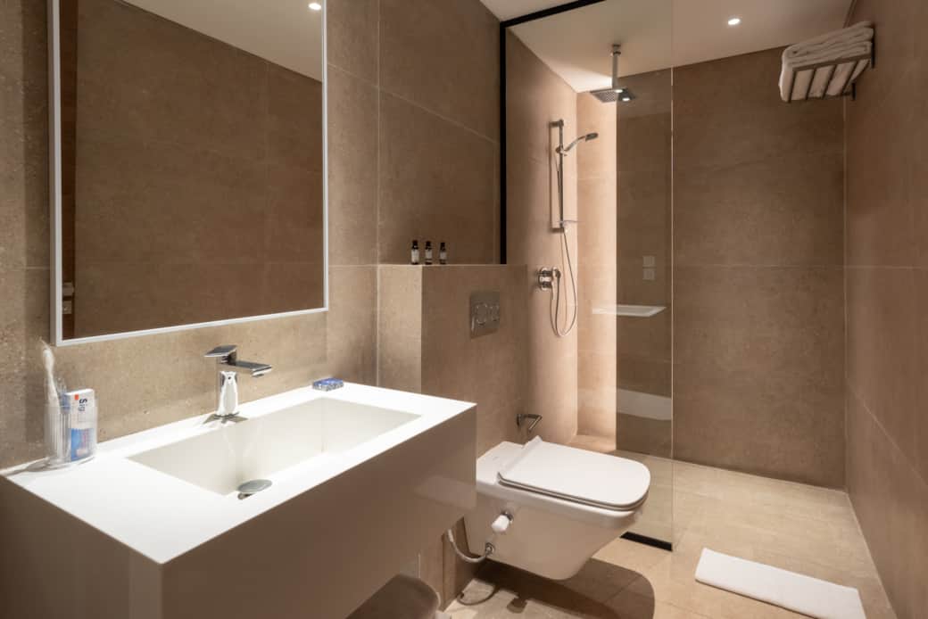 1st bathroom 1st bathroom
