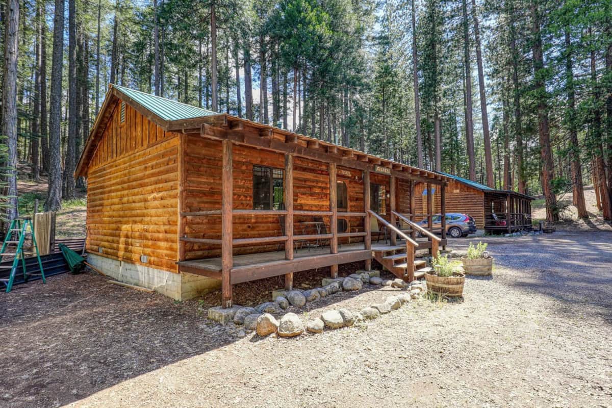 Aspen Rustic Aztec Aspen - Rustic Log Cabin - Cabin in Sierra City