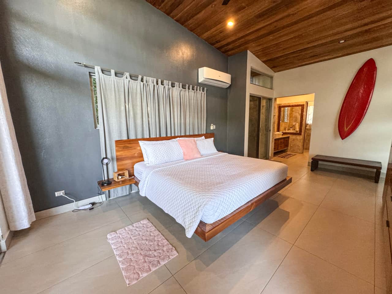 Master Bedroom & Ensuite Bath