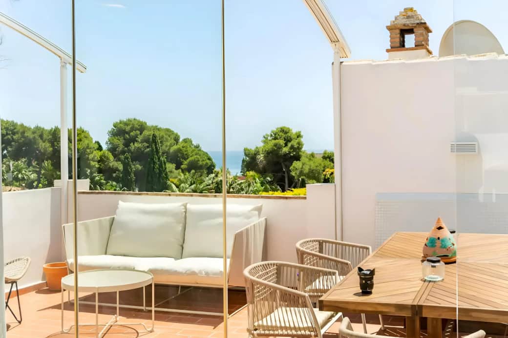Rooftop Balcony