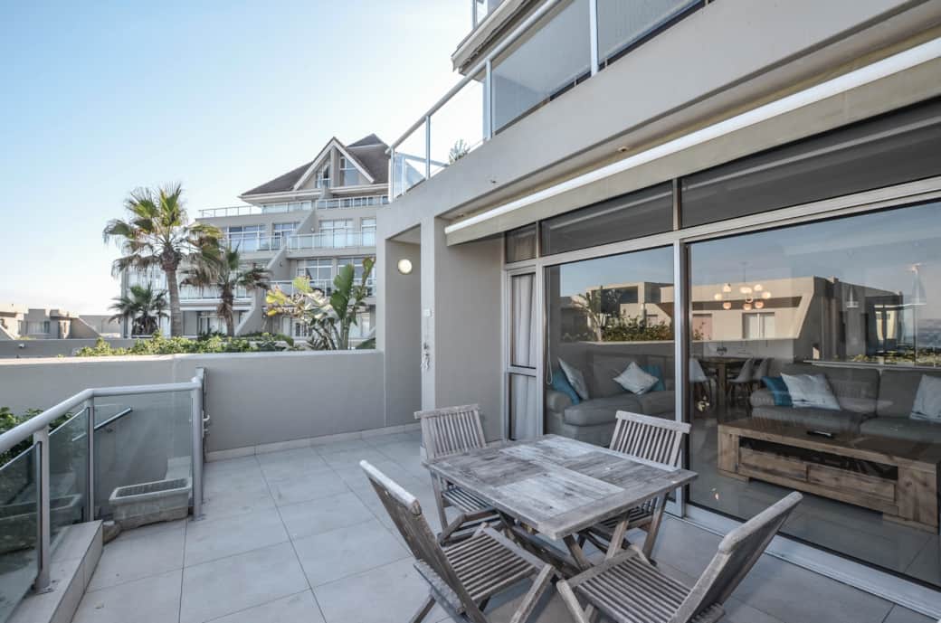 Front patio with ocean and mountain views Front patio with ocean and mountain views