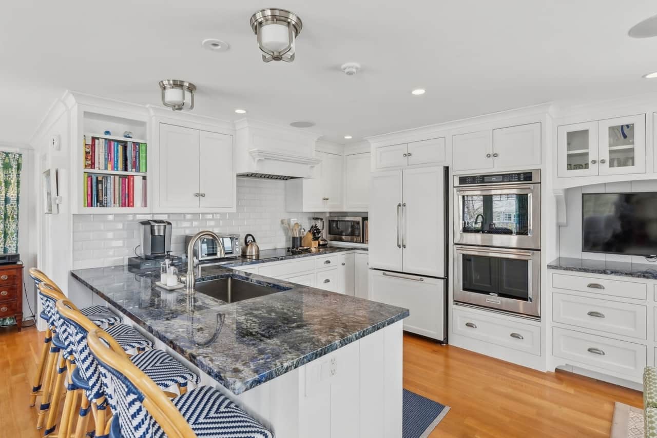 The chef's kitchen is the perfect space for preparing meals.