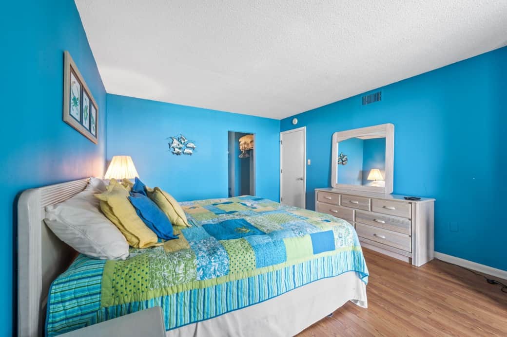 King Bed 
