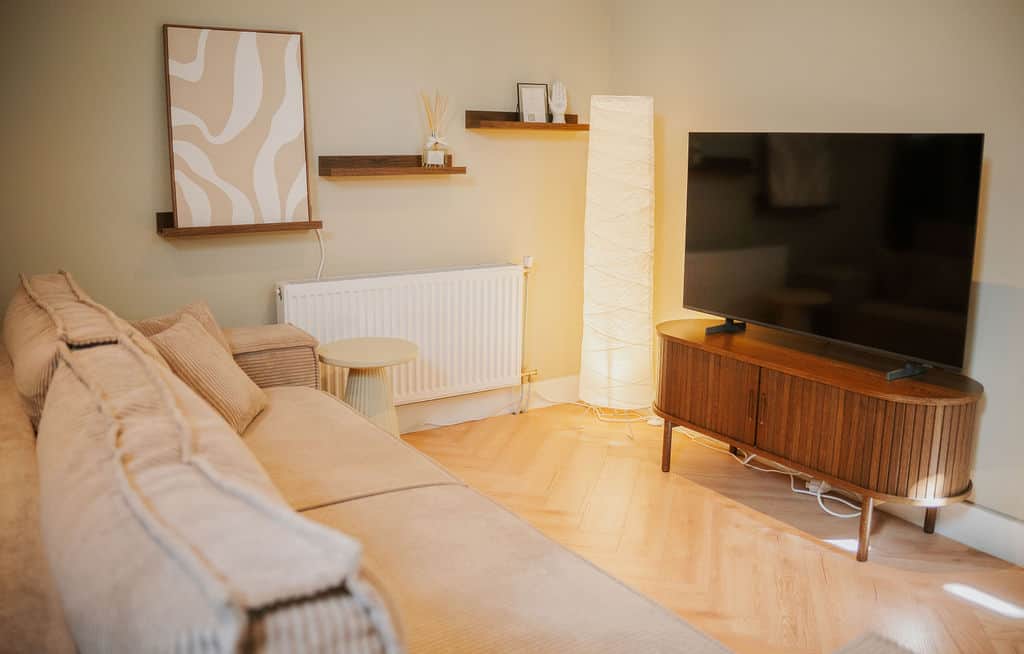 D S C1143