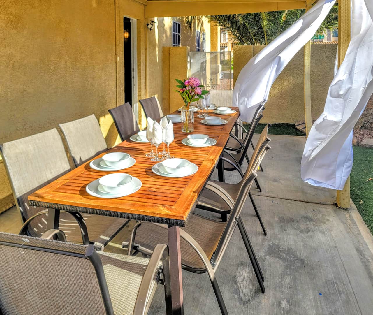 Exterior Patio Dining