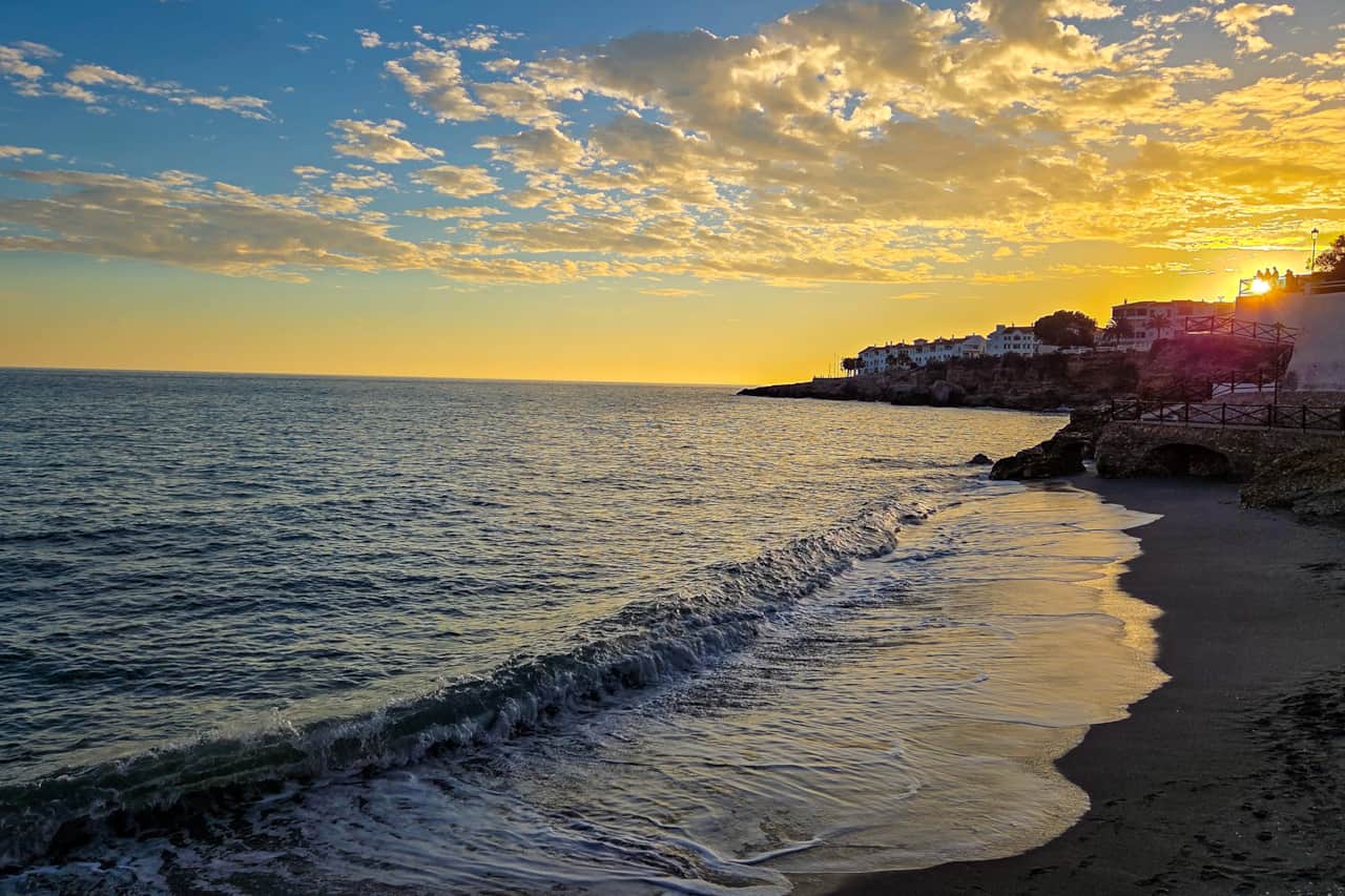 1000155158