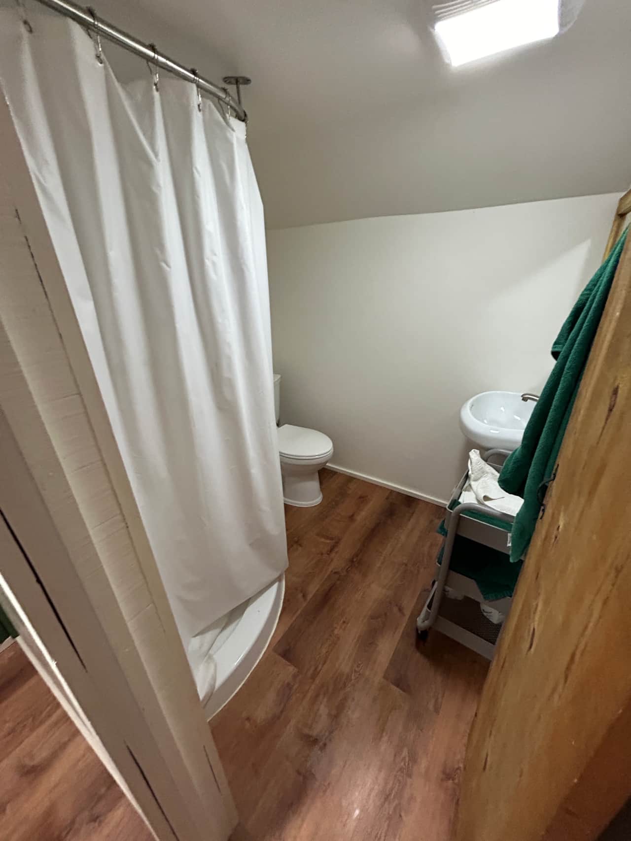 Cabin 3 Bathroom