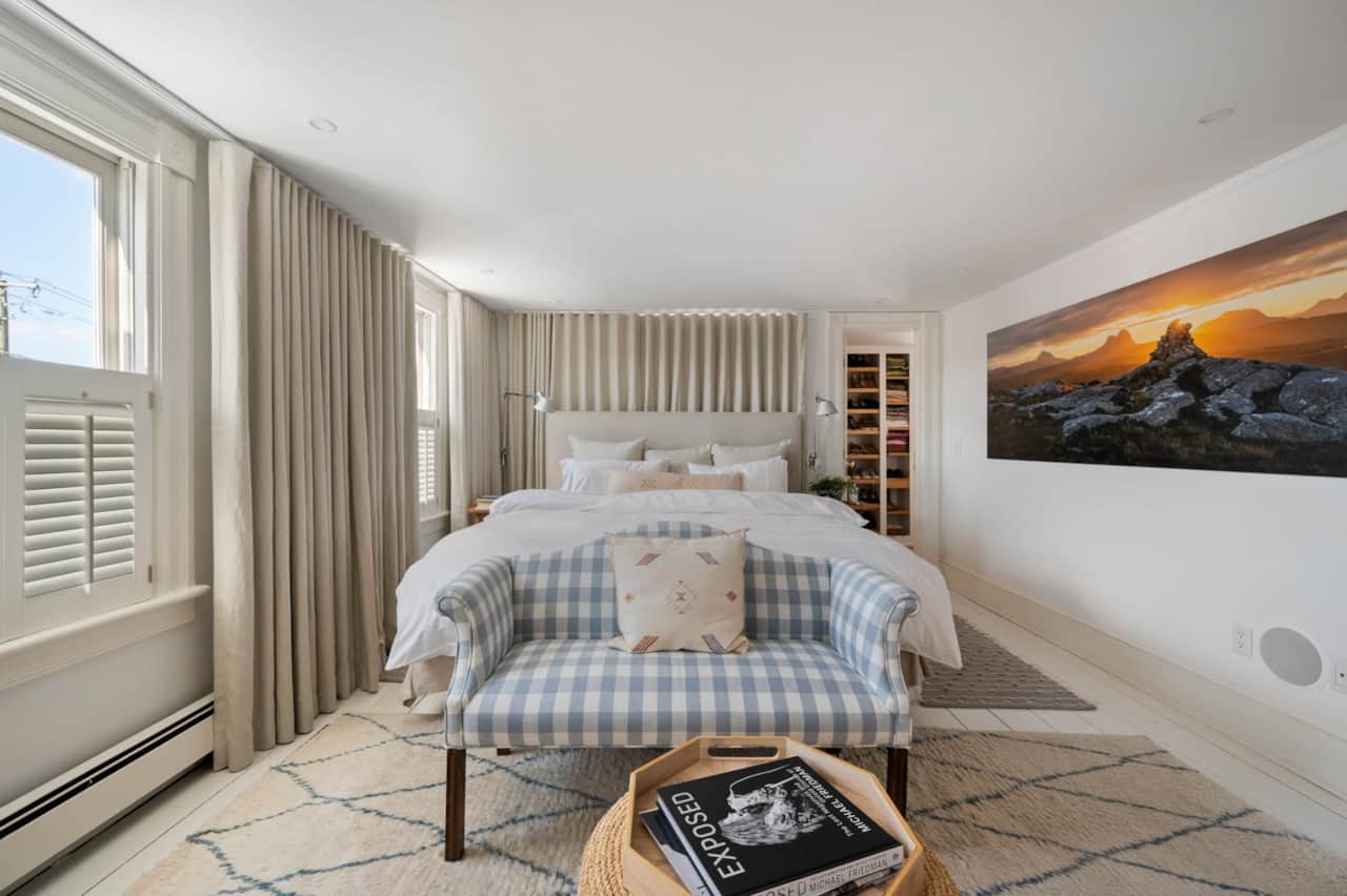 Master bedroom