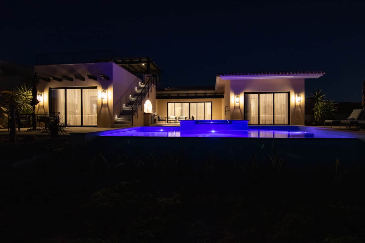 Pool/ Terrace 