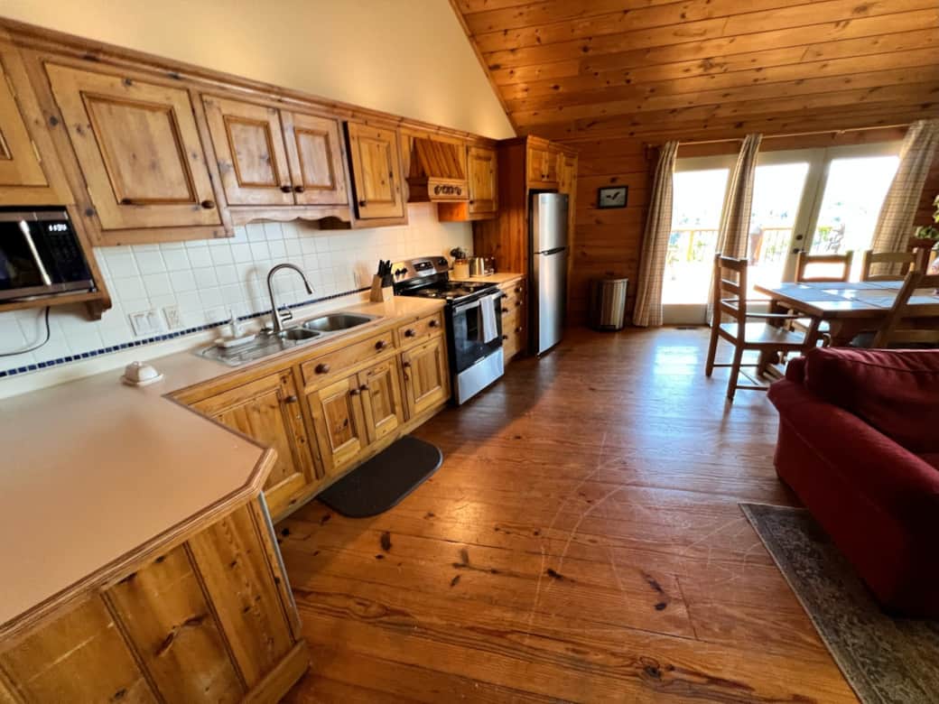 Kitchen with all new appliances Kitchen with all new appliances