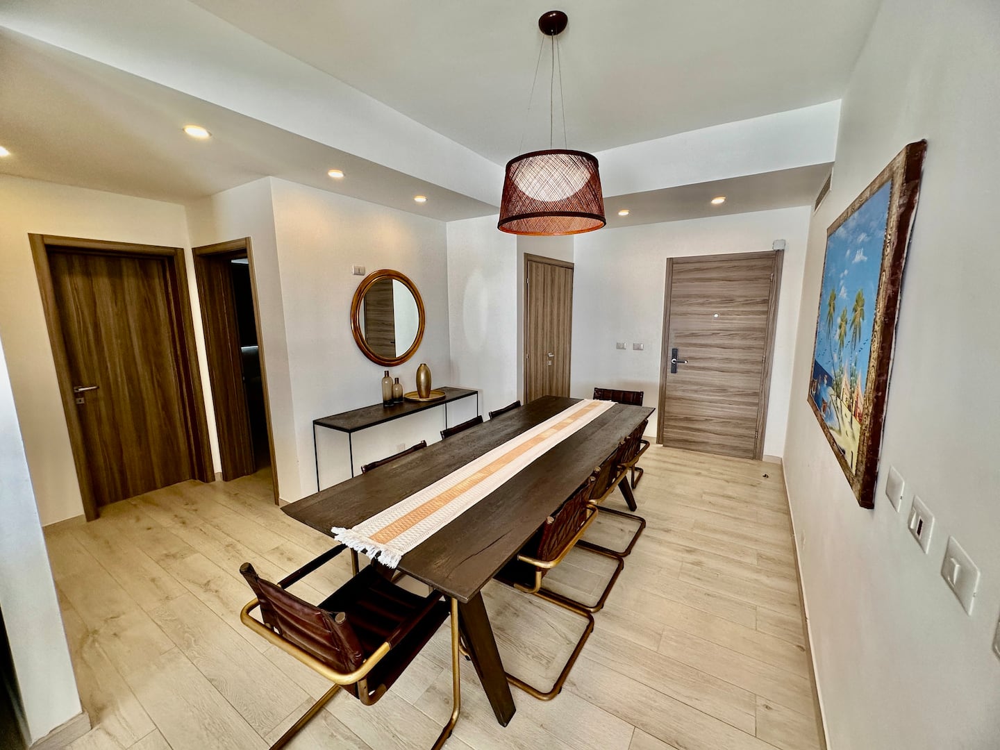 Spectacular 3 bedroom Ocean-view condo photo 3