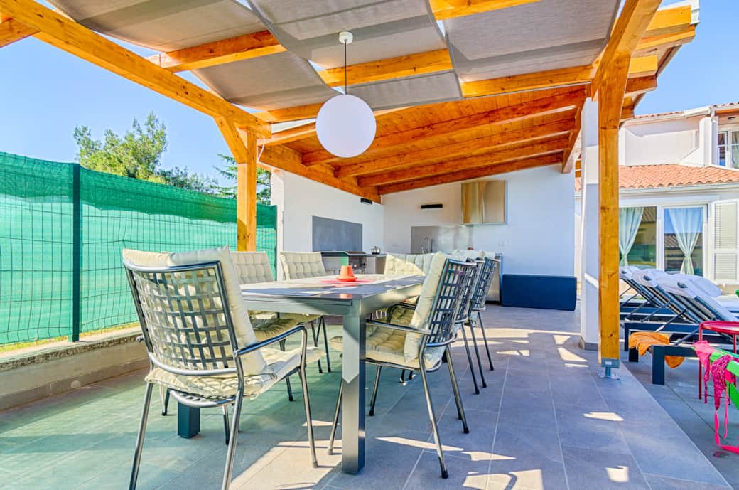 Kuća Villa Captain's Fažana - blagovaonica terasa