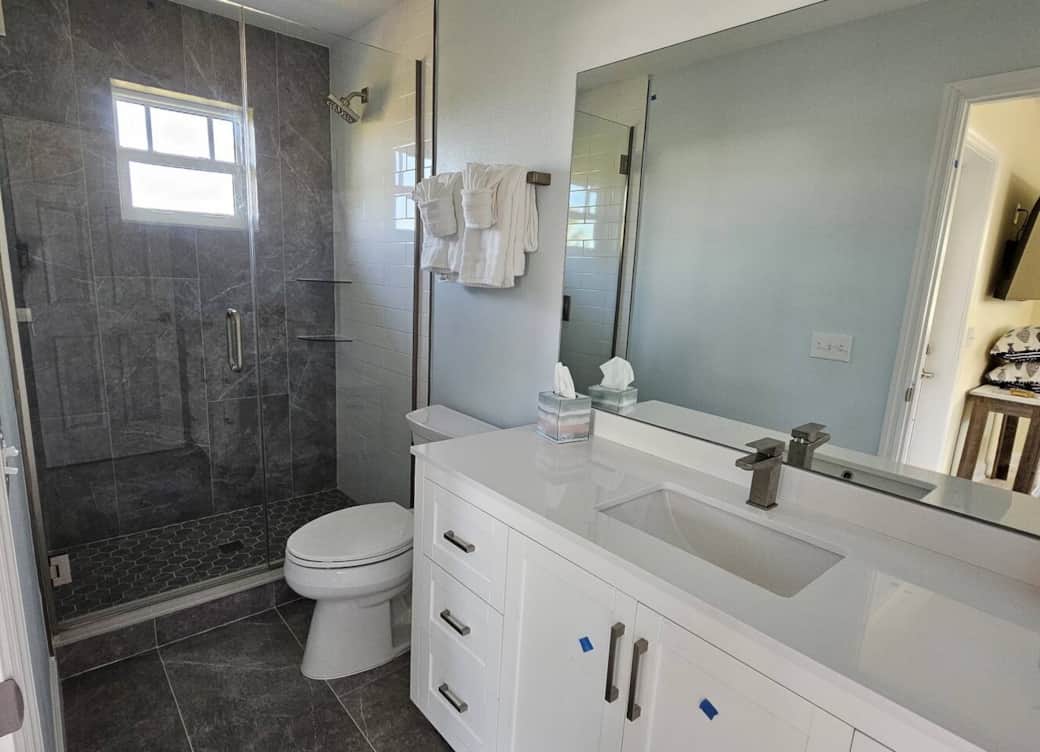 Master BR 2 Bathroom