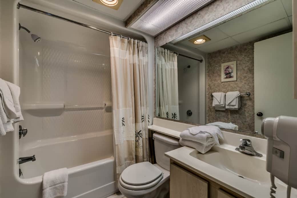 Bedroom unit C3