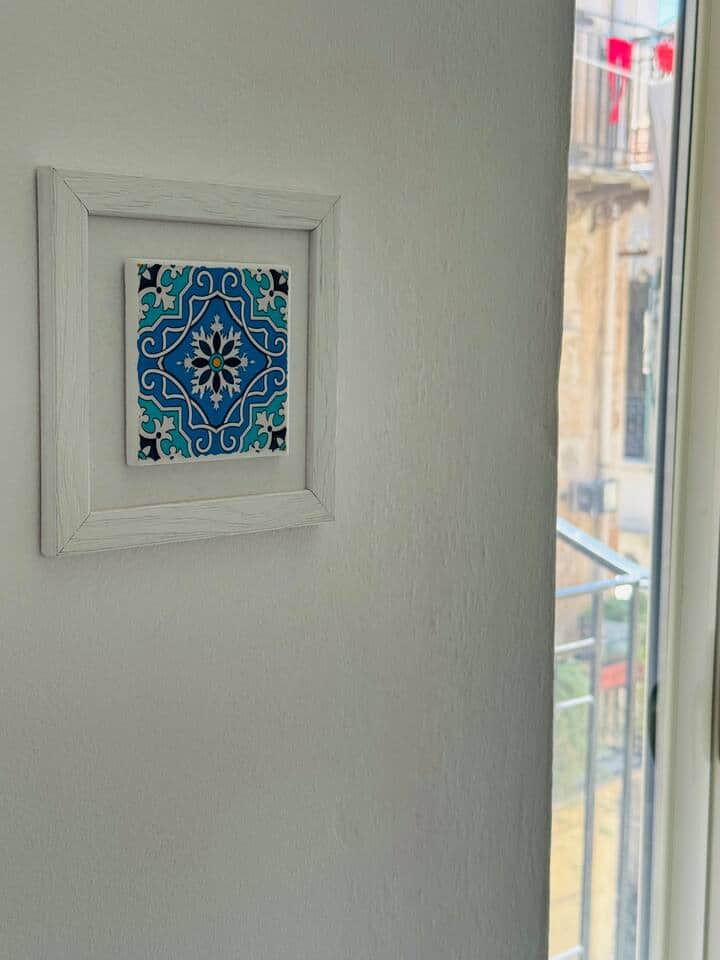 Particolare stanza a prospetto