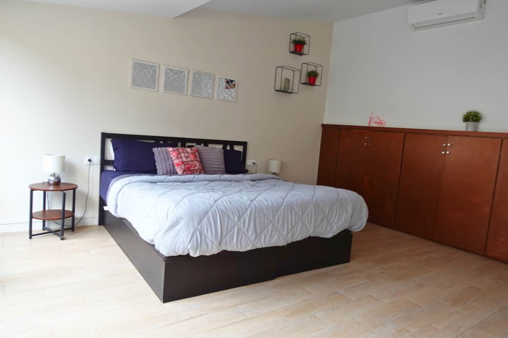 0436ef21 a75b 42e3 b778 b027246a262e