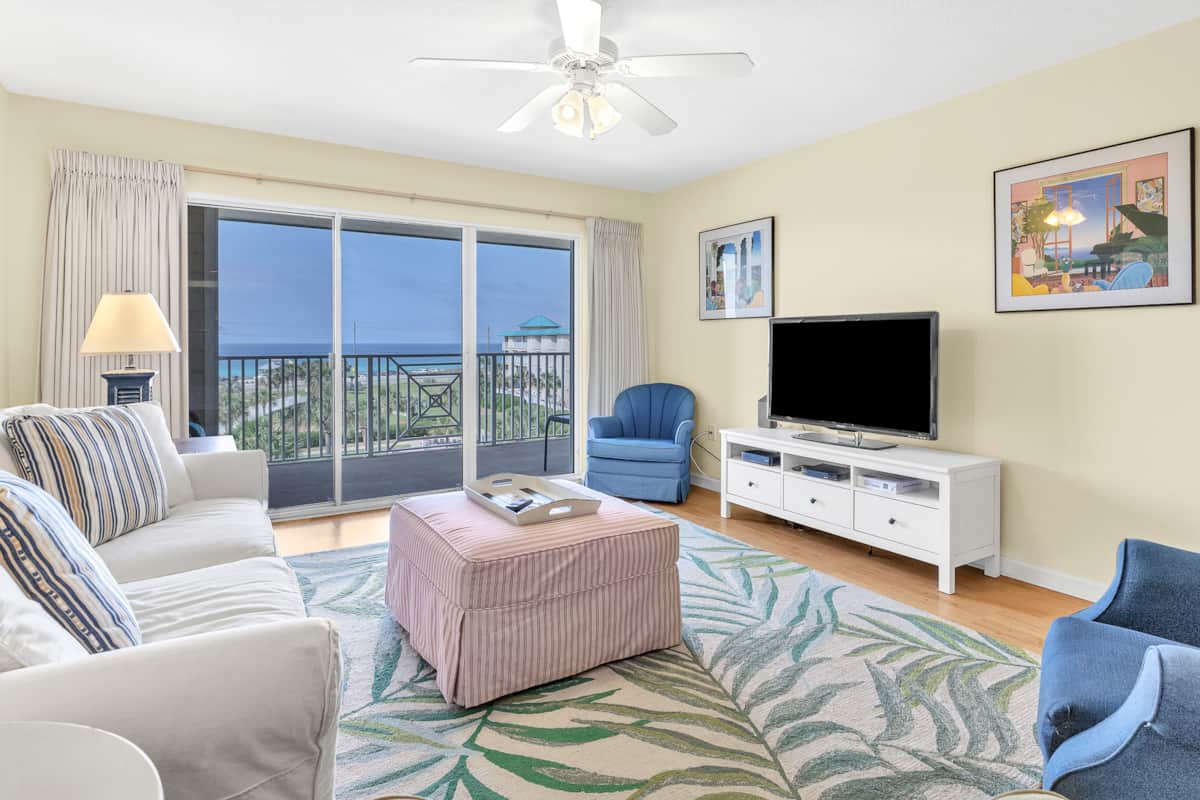Beautiful view of Breezy Apartment Organization Systems