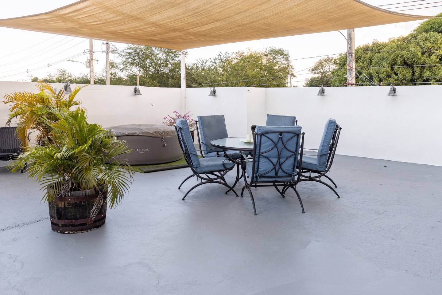 Oasis Terrace! 15 guest near beach. Huge terrace! - Photo 3