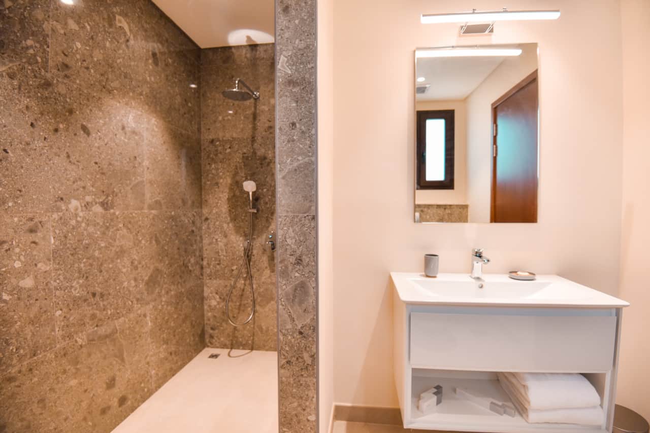 Bathroom 2