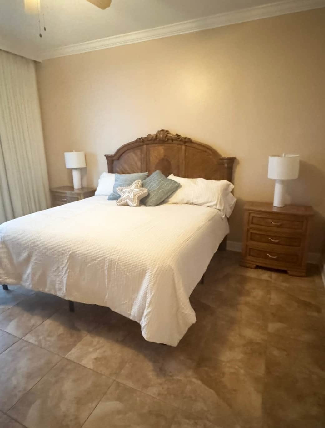 Master bedroom- King 