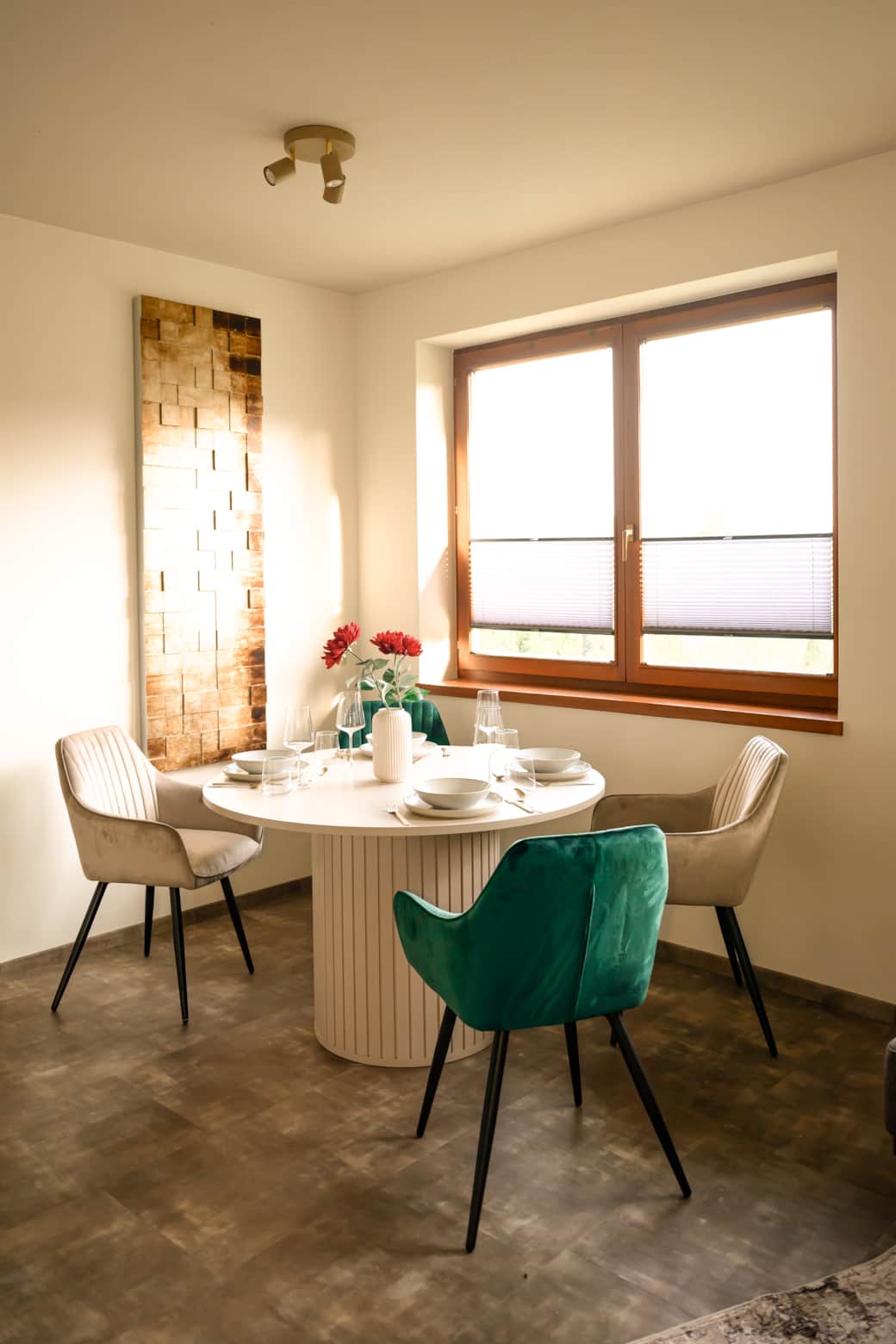 EINSER Essbereich Tisch EINSER Essbereich Tisch