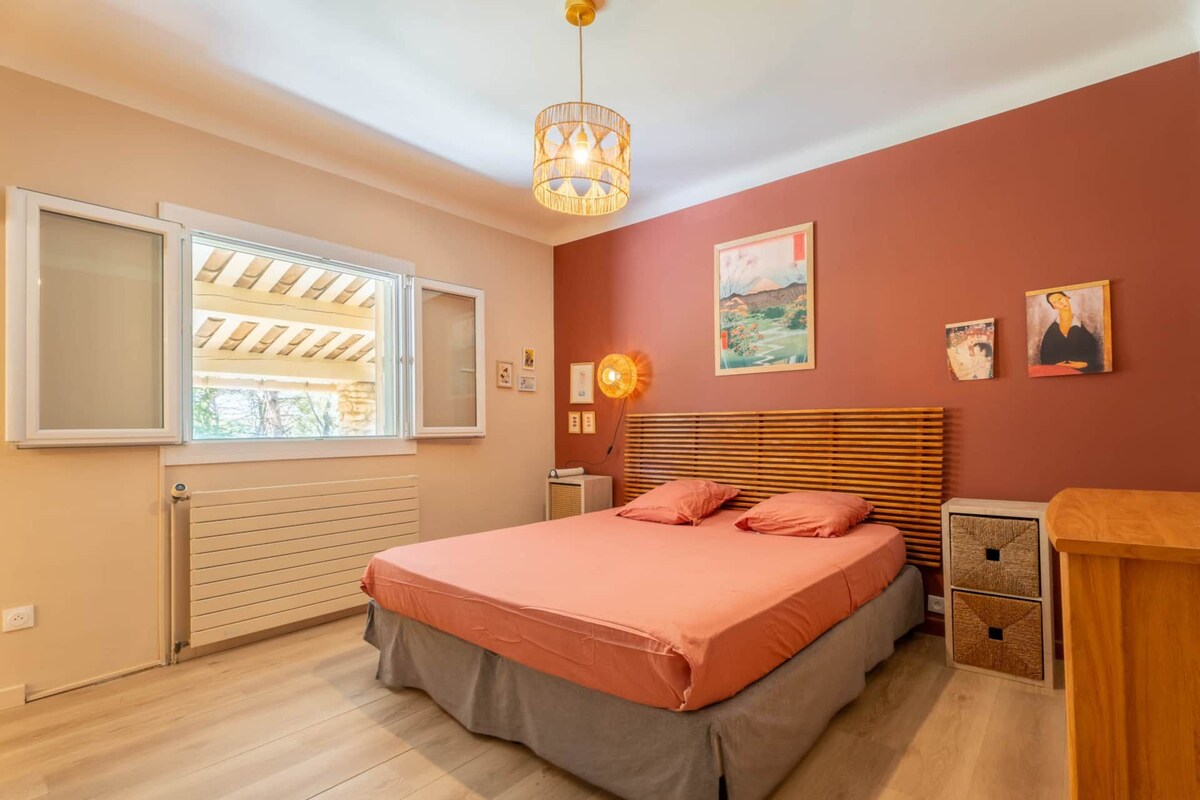 Spacieuse Villa Climatisé avec Piscine