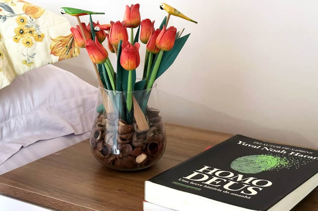 Detalhe decorativo,Foto de todo o quarto,Quarto