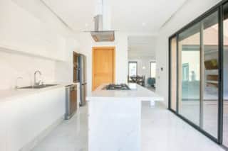 Villa Sakina, trampoline, ping-pong, cuisinière — photo 16