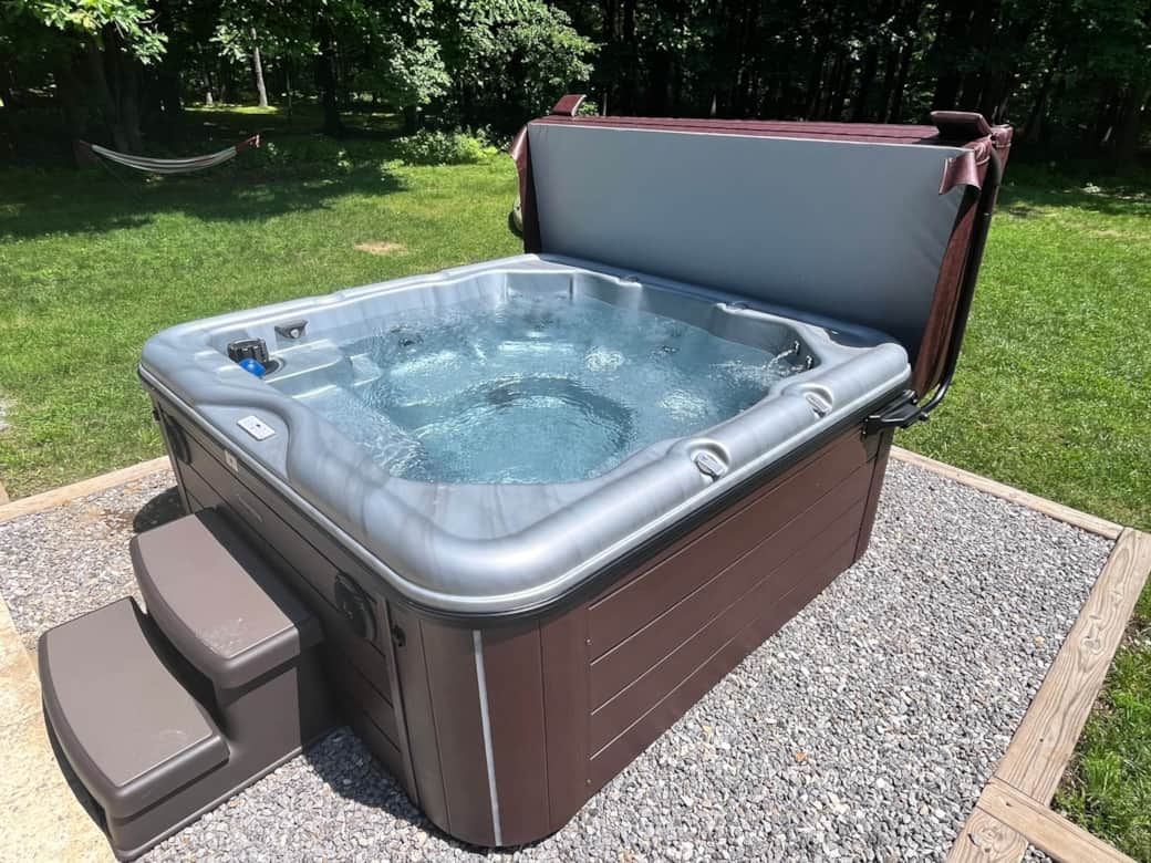 Relax after an active day in the hot tub!