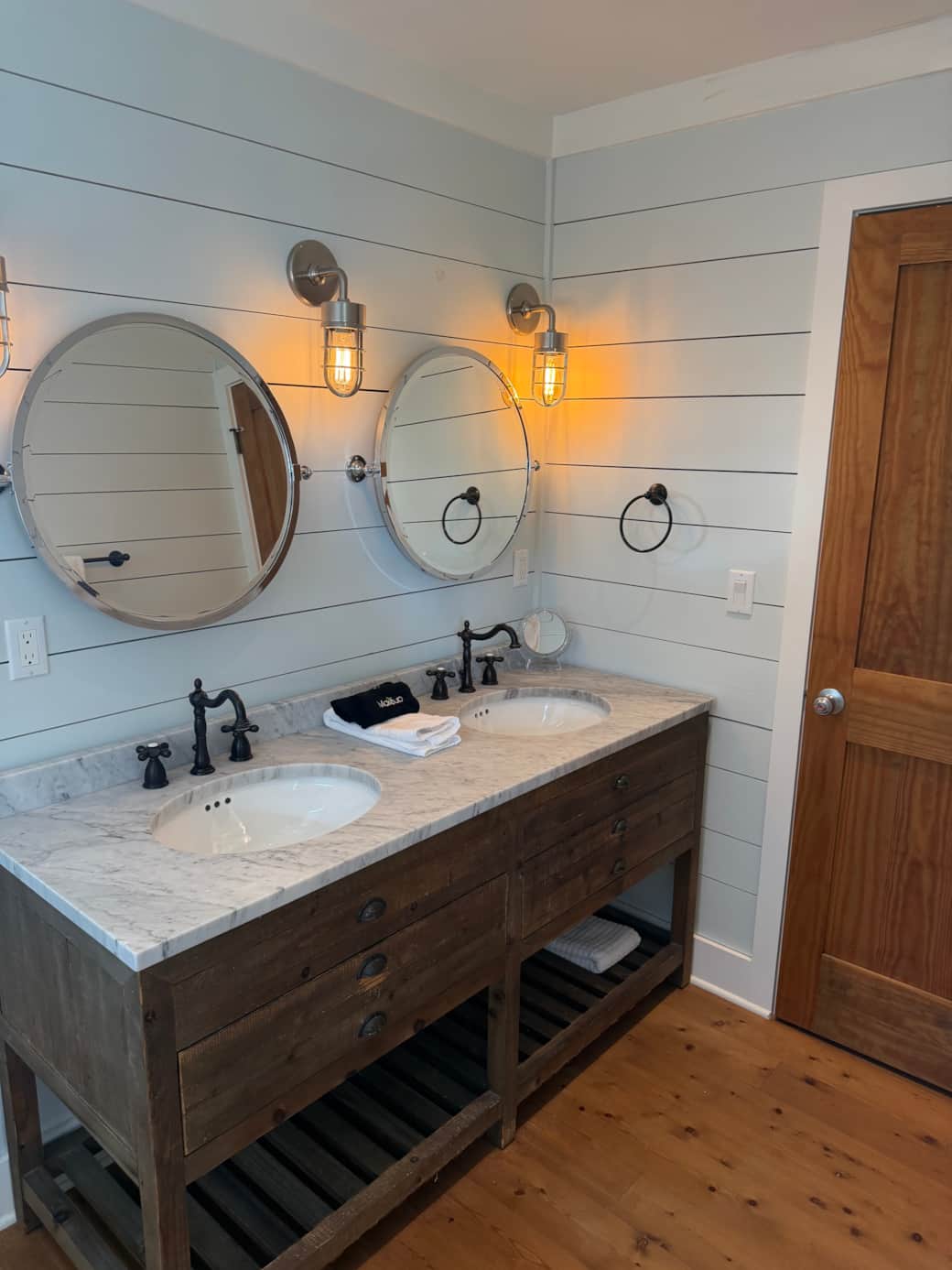 St. George Island-Master Bath