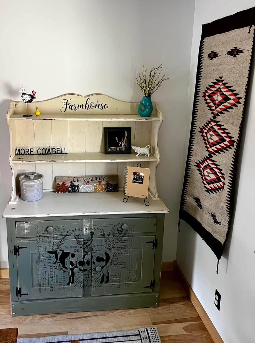 Dining hutch