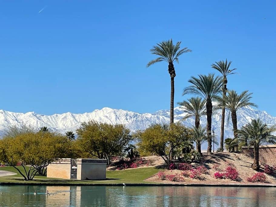Snow cap in March mountain view