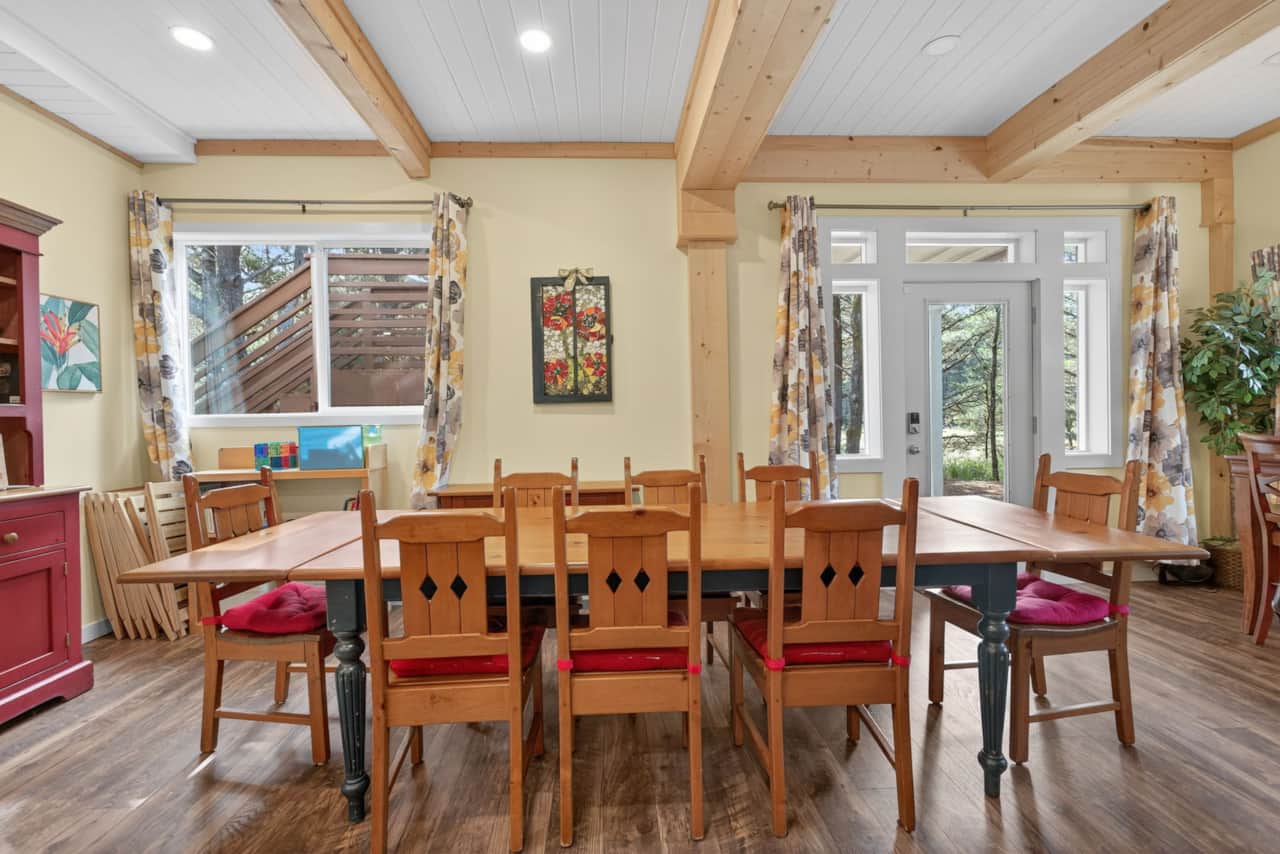 Lower dining area.jpg