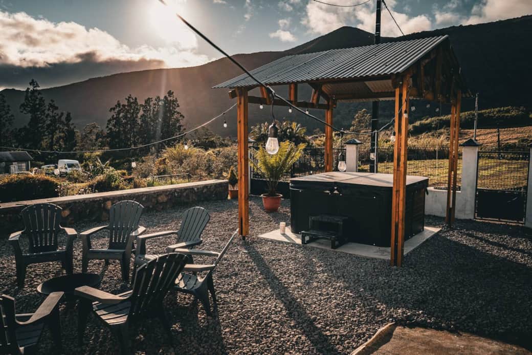 Jacuzzi avec vue sur montagnes ️