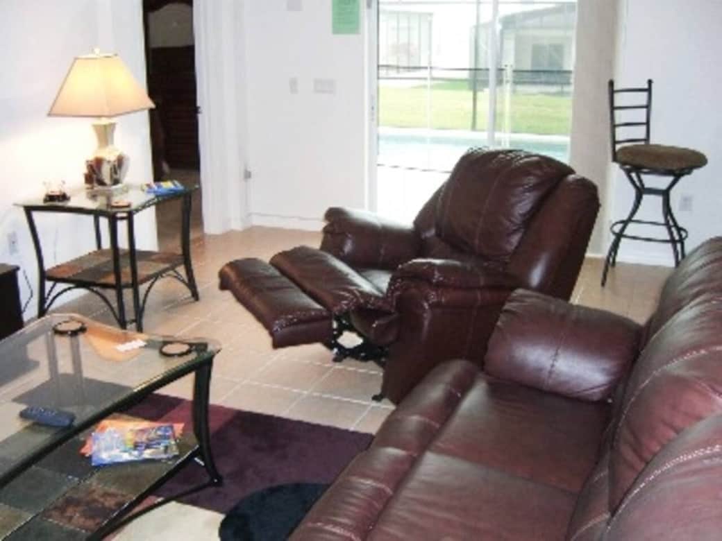 Reclining chairs and sofas