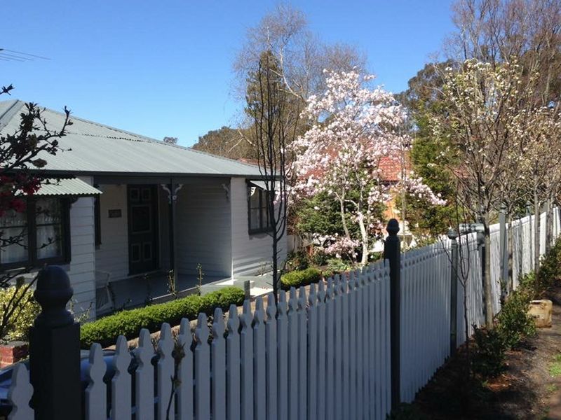 Floris Garden Cottage