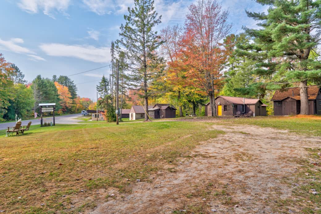 Hiawatha Cabins