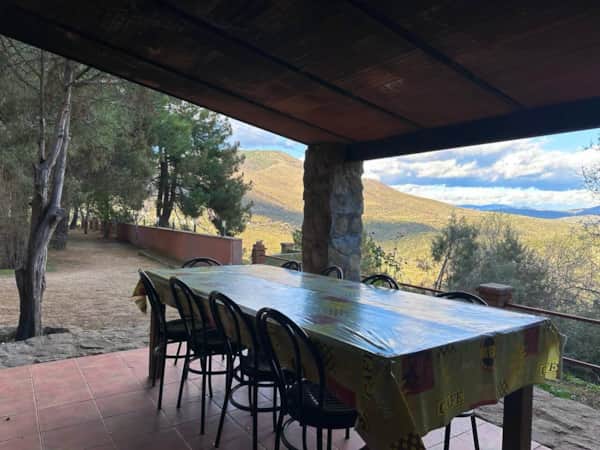 Casa para fiestas +16 personas, barbacoa y terraza