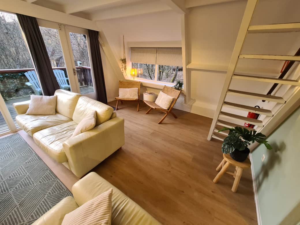 WhatsApp Image 2025-10-14 à 08.42 WhatsApp Image 2025-10-14 à 08.42