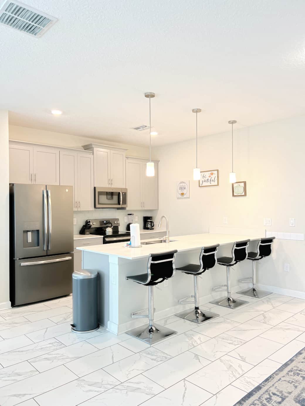 KITCHEN AREA