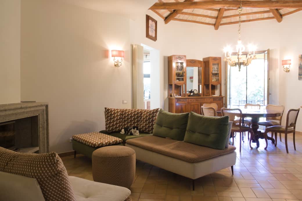 Salone