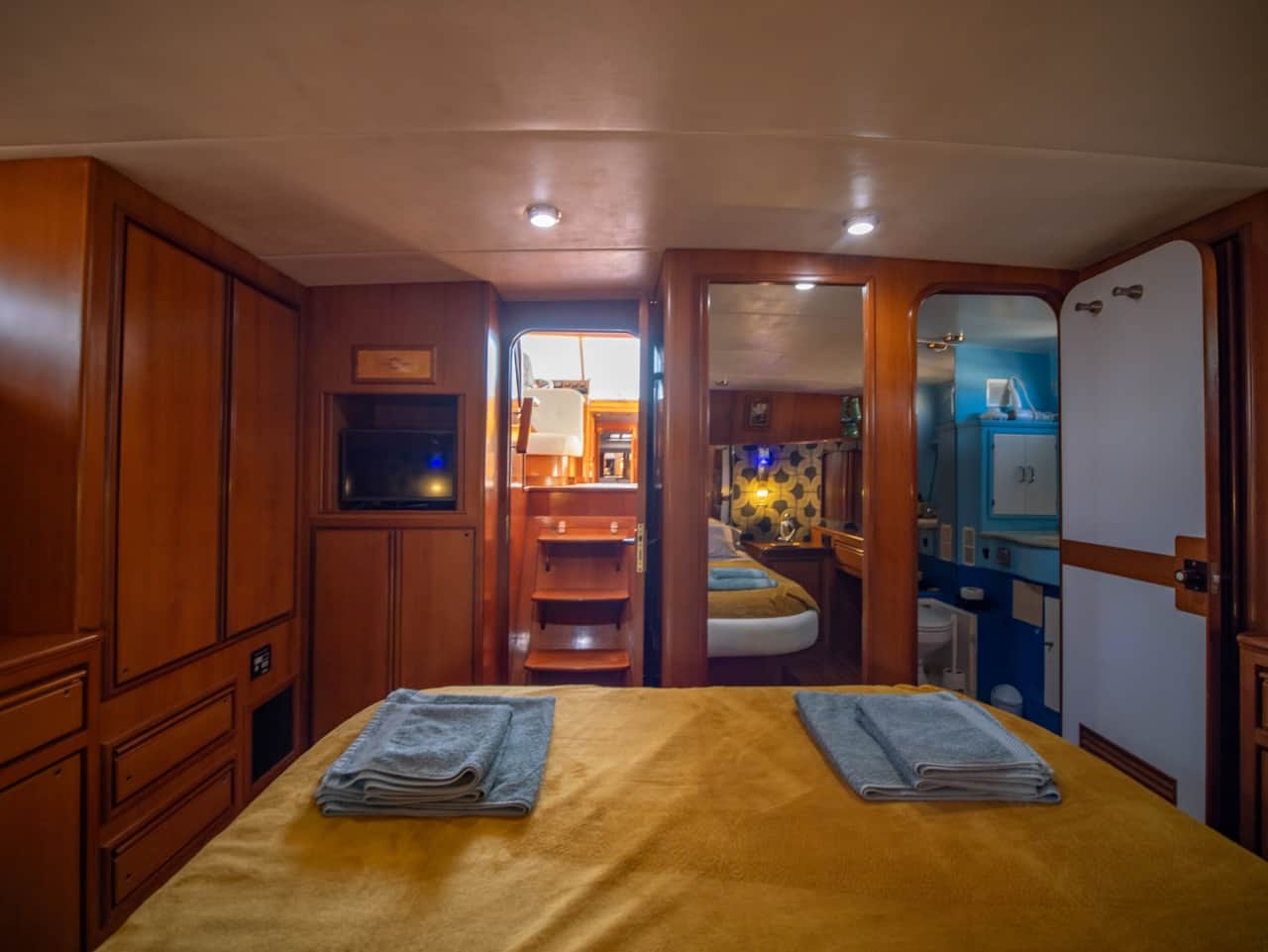 "Captain Aubrey" Suite