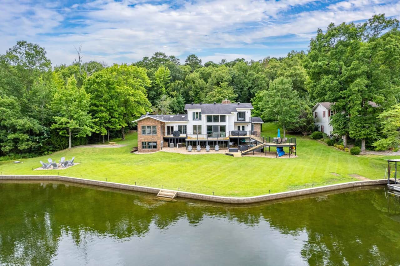 Welcome to Waterside Haven